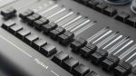 Цифровая консоль управления Exell Lighting EXLCONSOL4 — изображение 6