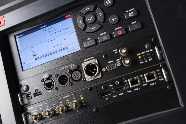 Инсталляционный проектор BARCO UDM W22 — изображение 2