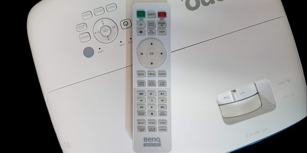 Проектор для жилой комнаты BenQ TK800M — изображение 3