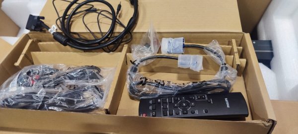 ЖК-панель для видеостены Philips BDL4677XH/00 46" — изображение 7