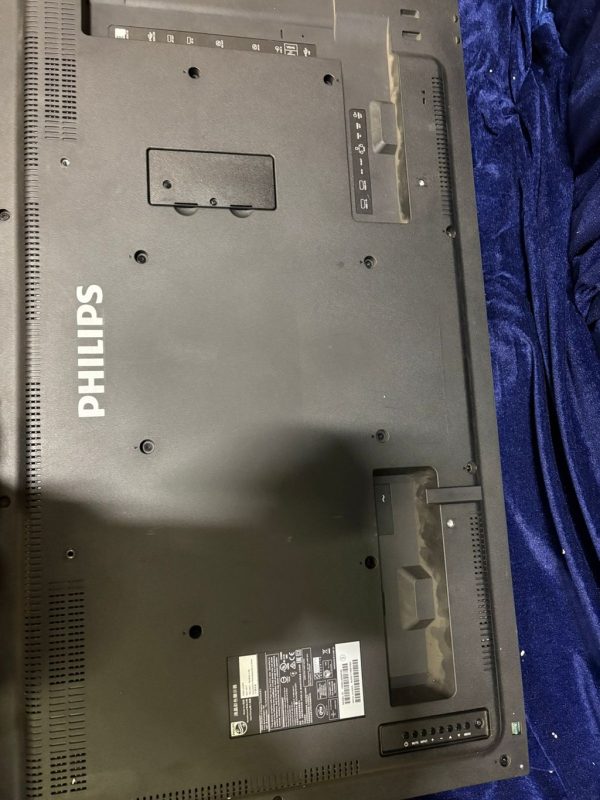 LED панель Philips 43BDL4050D/00 — изображение 2